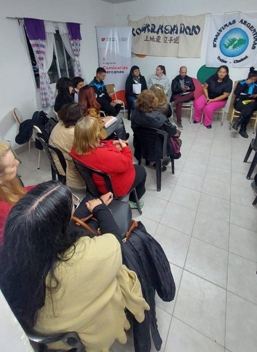 Provincia coordinó en Trelew un nuevo encuentro del Programa «Comisarías Cercanas»