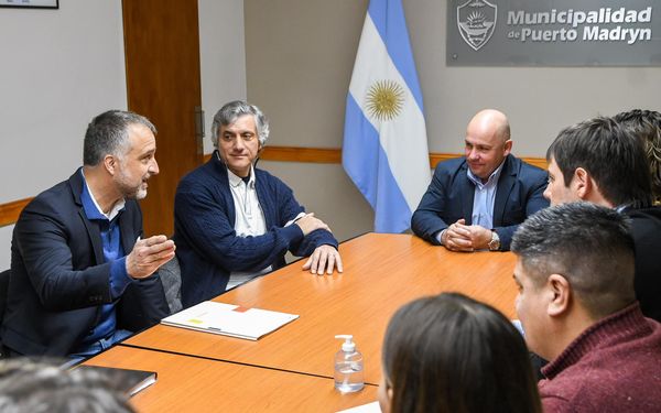 Sastre recibió a los representantes de la consultora Star2, que llegó en la comitiva de la Cámara de Industria de Alemania