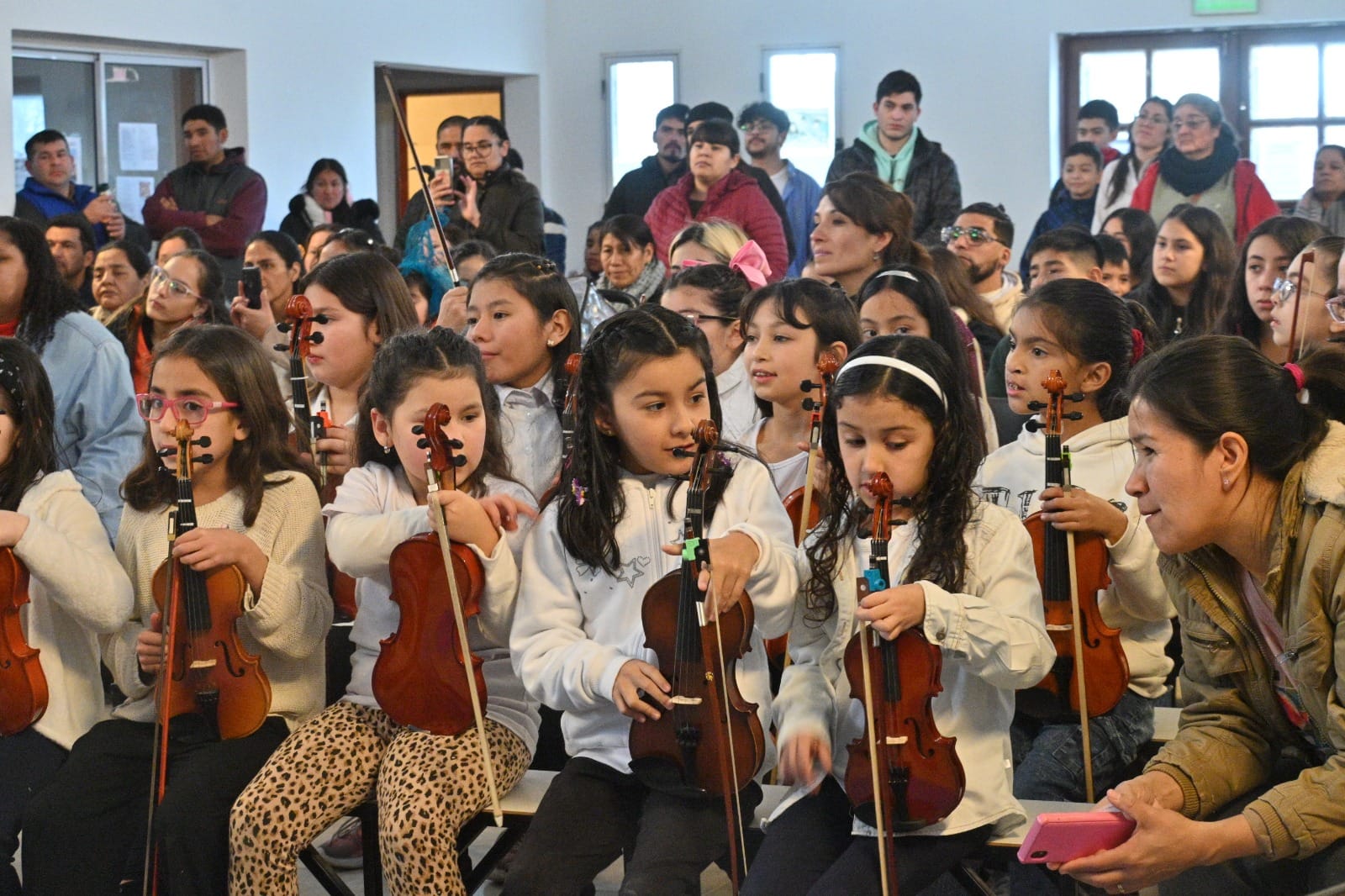CONCIERTO DE LA ORQUESTA MUNICIPAL EN EL MES DE LAS INFANCIAS