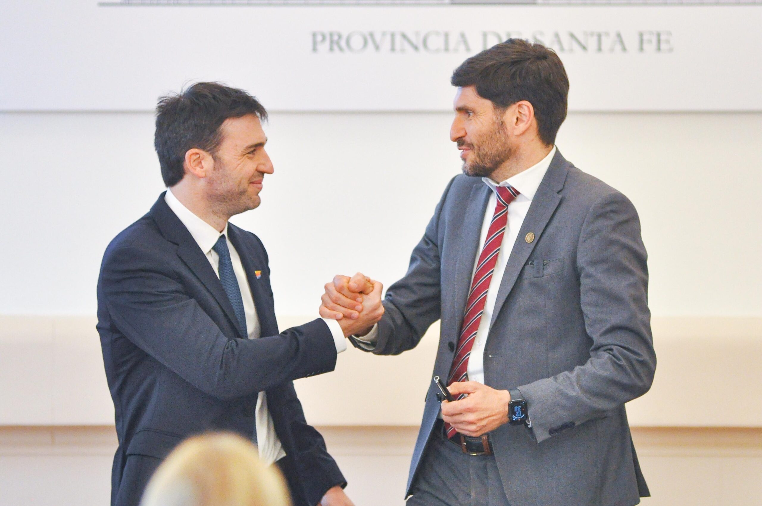 Torres y Pullaro firmaron convenios de cooperación para la promoción industrial y turística entre ambas provincias
