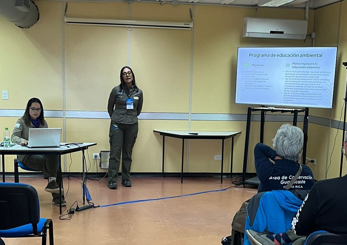 Guardaparques del doradillo expusieron ante representantes de la UNESCO