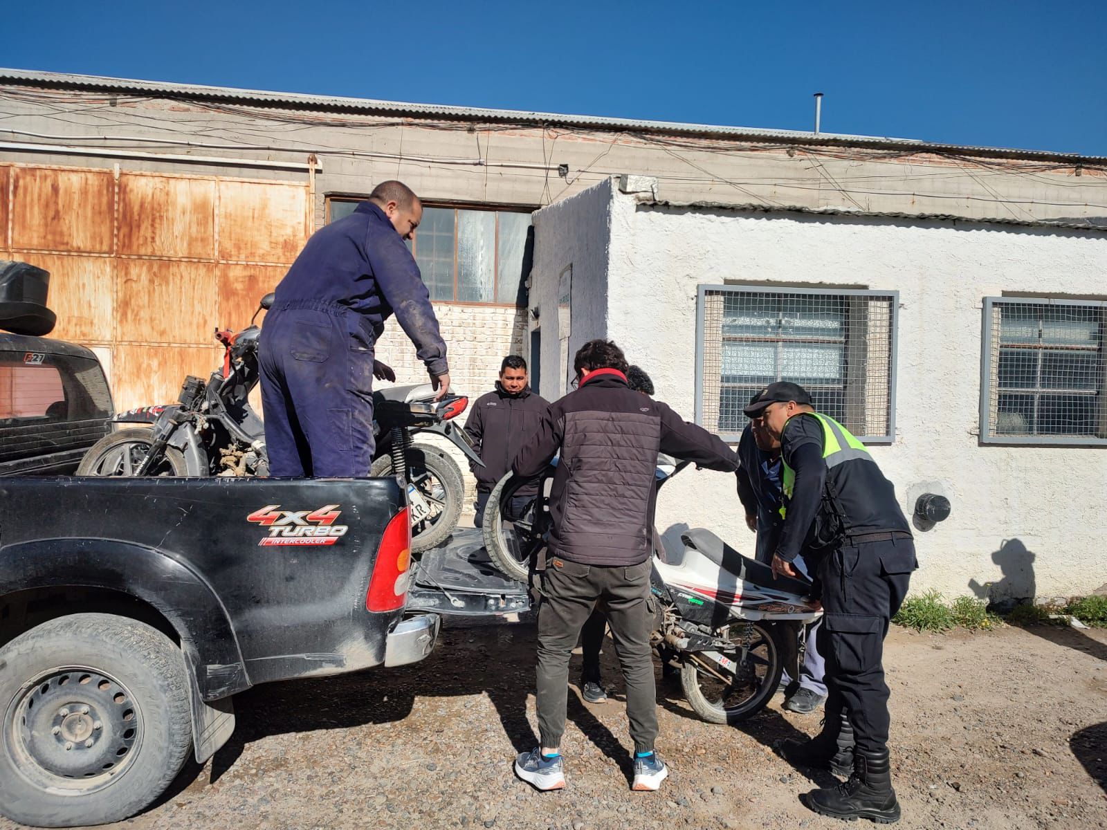Operativo en el corralón de Puerto Madryn identifica tres motos robadas