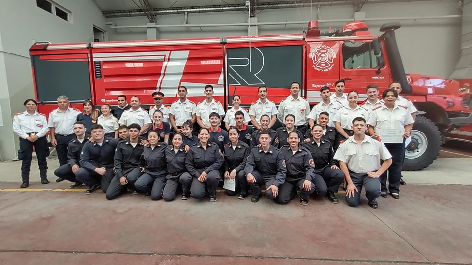 Se realizó el acto de promoción de los aspirantes a bombero voluntario