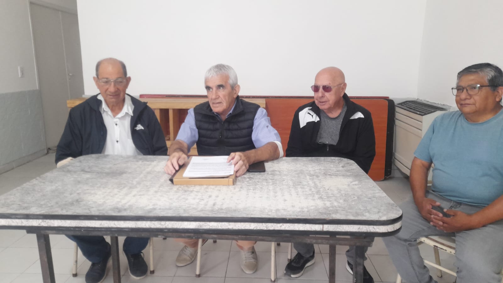 Jubilados enfrentan un panorama difícil: “El adulto mayor está siendo atacado desde todos lados”