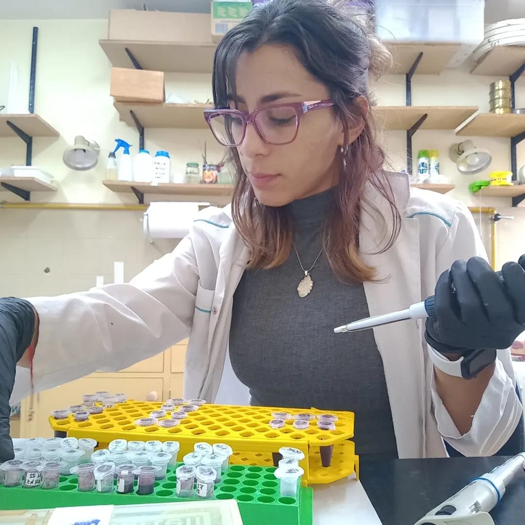 Becaria chubutense presentó un innovador estudio