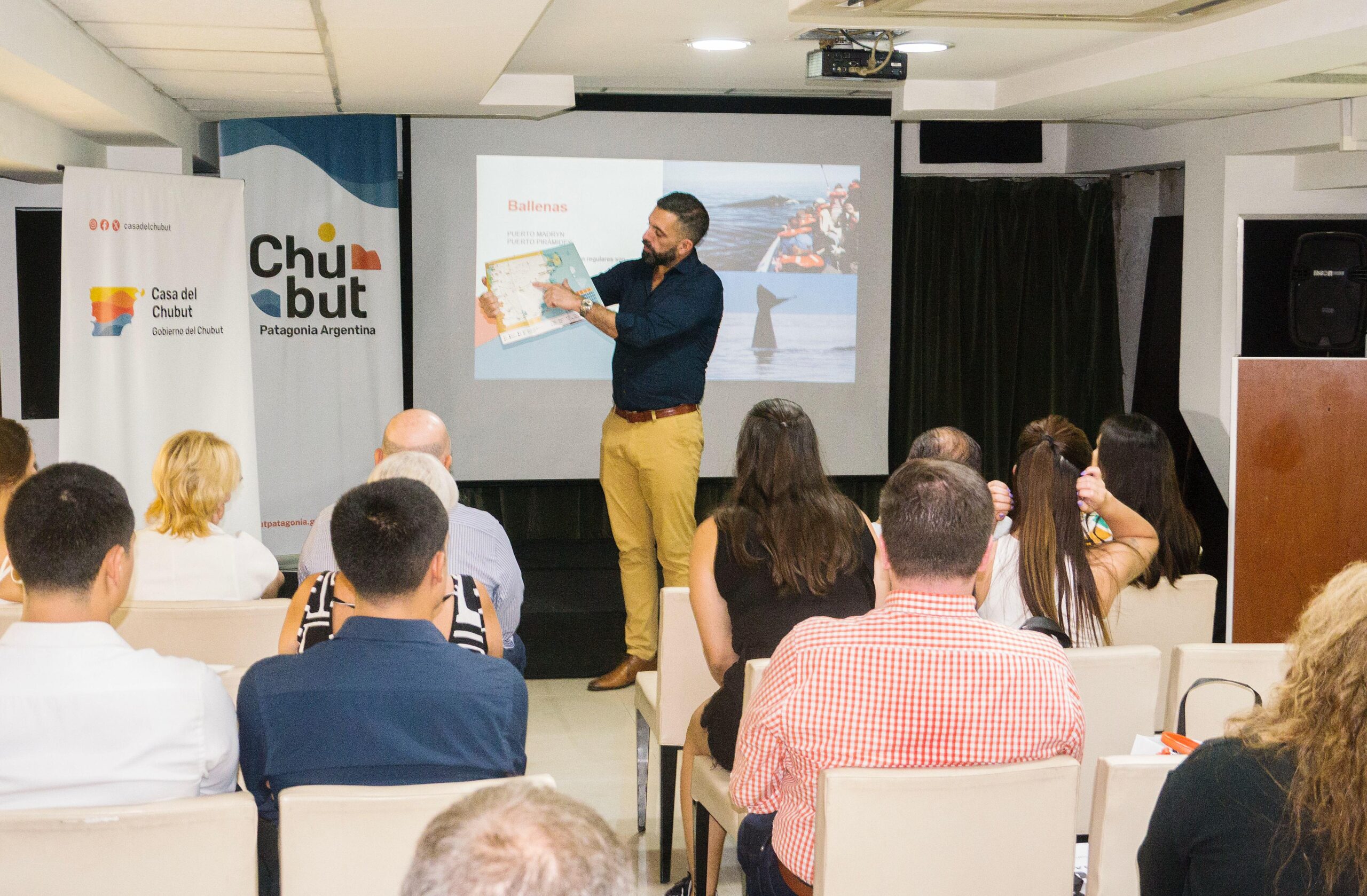 La Casa del Chubut y el Ministerio de Turismo promocionan la provincia a nivel nacional