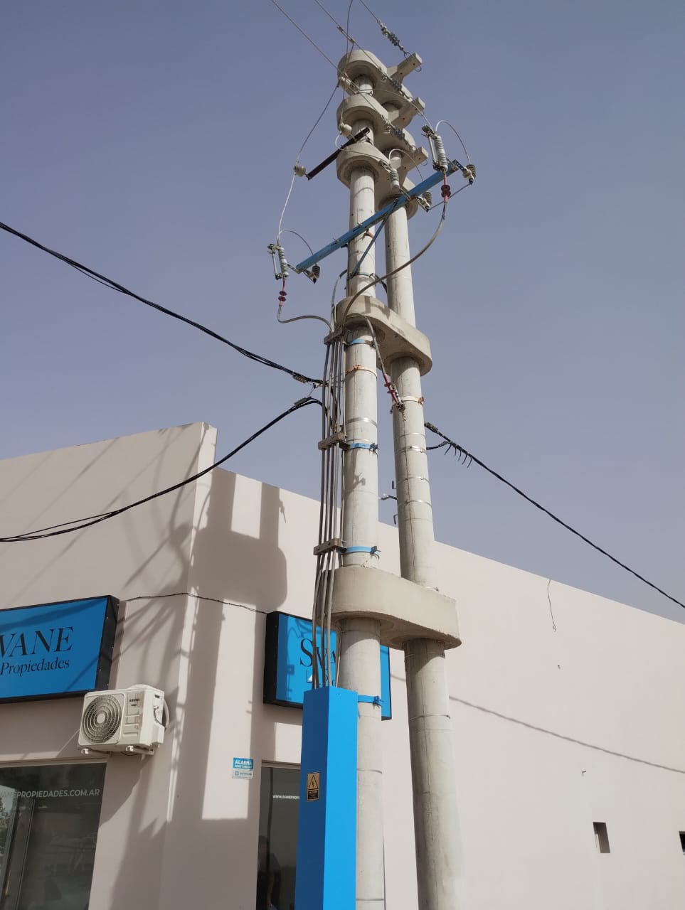 Corte de energía en dos barrios por trabajos de mantenimiento