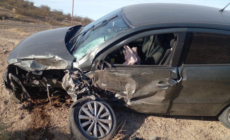 Grave accidente en la Ruta 25: un policía resultó con lesiones de gravedad