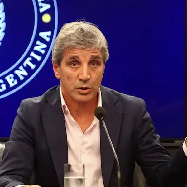 Argentina acuerda con el FMI un nuevo préstamo de 20.000 millones de dólares