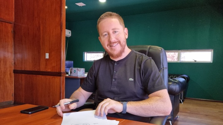 Bowen anunció su candidatura a diputado nacional