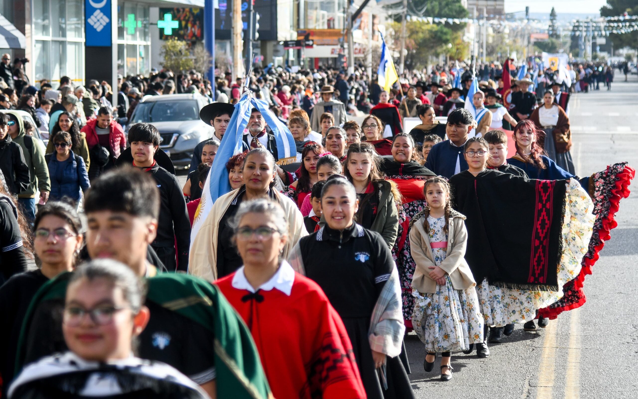 Madryn celebró un nuevo aniversario de la Revolución de Mayo