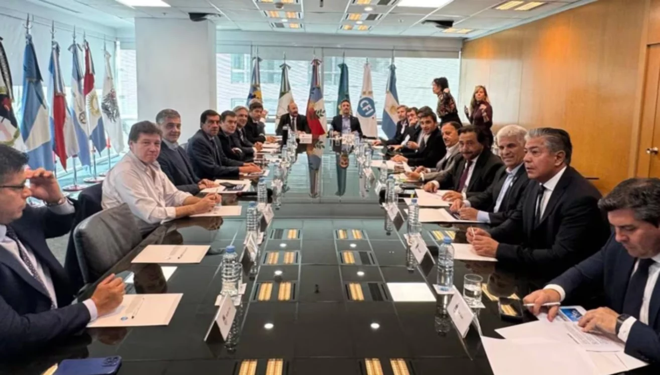 Torres se suma a los gobernadores que impulsan una reforma fiscal consensuada con Nación