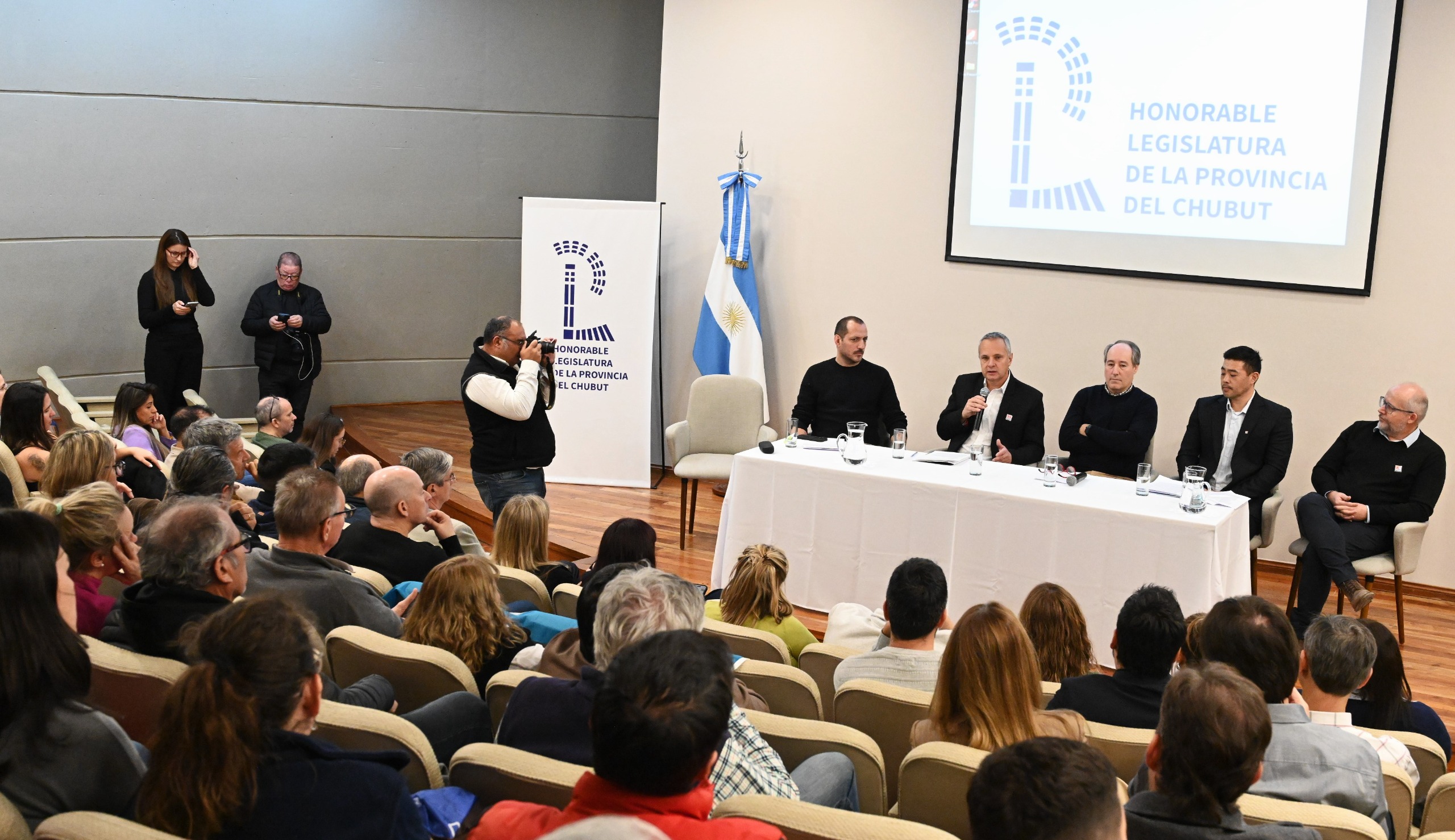 La Legislatura recibió a autoridades del INTA