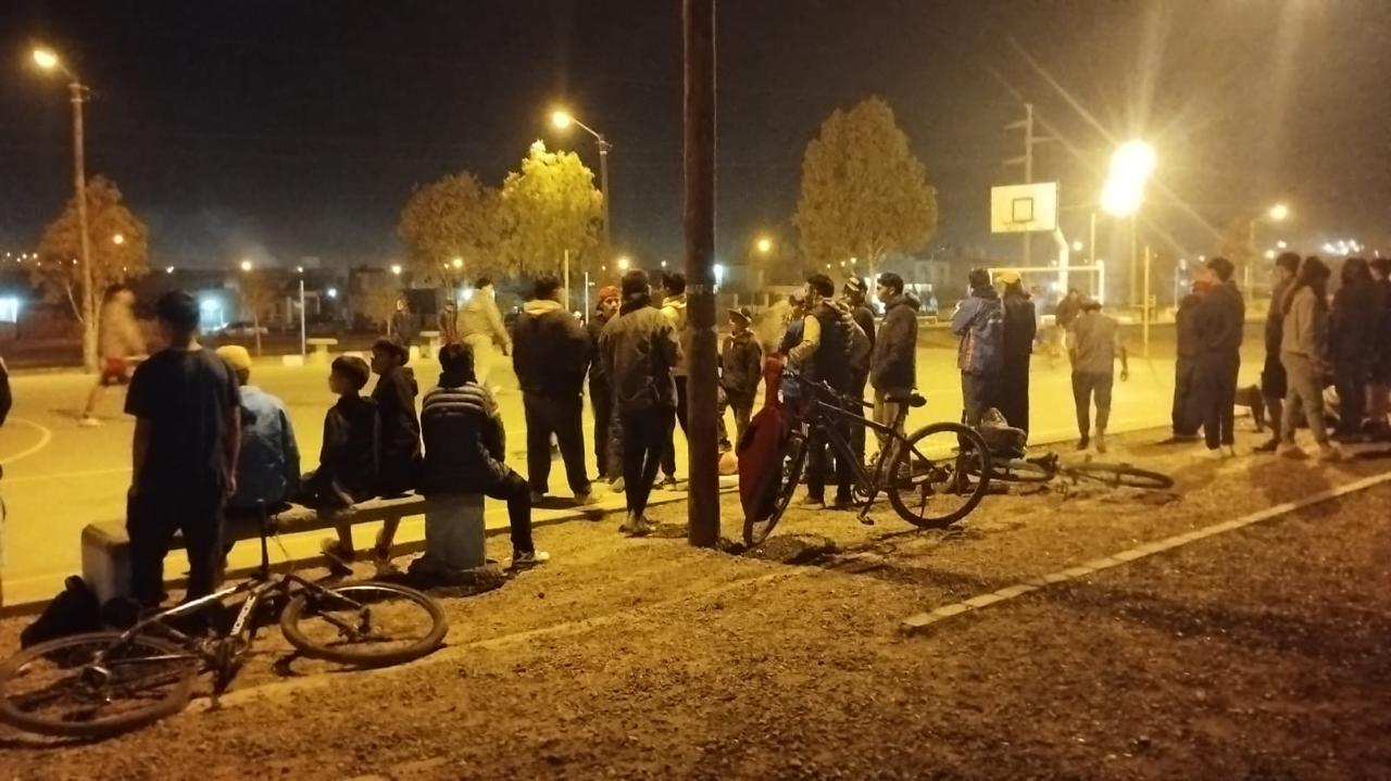 “Fútbol Noche” cerró la primera mitad del año con encuentros entre sedes barriales