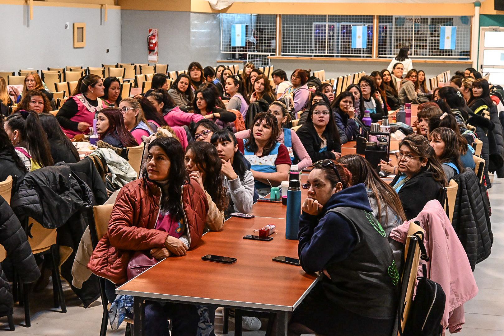 PUERTO MADRYN CERRÓ LA SEMANA MUNDIAL DE LA LACTANCIA MATERNA CON UNA JORNADA DE SENSIBILIZACIÓN Y FORMACIÓN