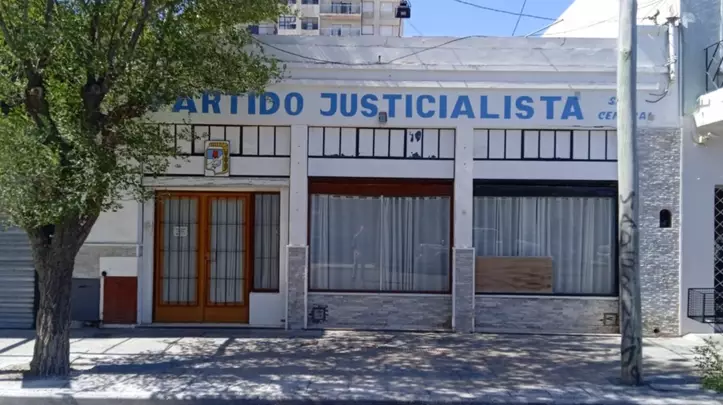 Escándalo en la interna peronista: Luque pagó $10 millones en negro y las urnas quedaron bajo custodia del sindicato de Fita