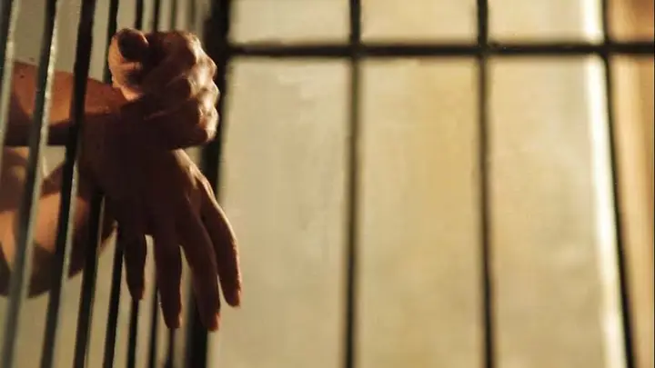 Se negó a pagar a un remís y fue detenido