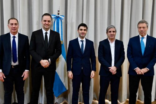 Torres selló con Caputo el acuerdo para eliminar las retenciones al petróleo crudo