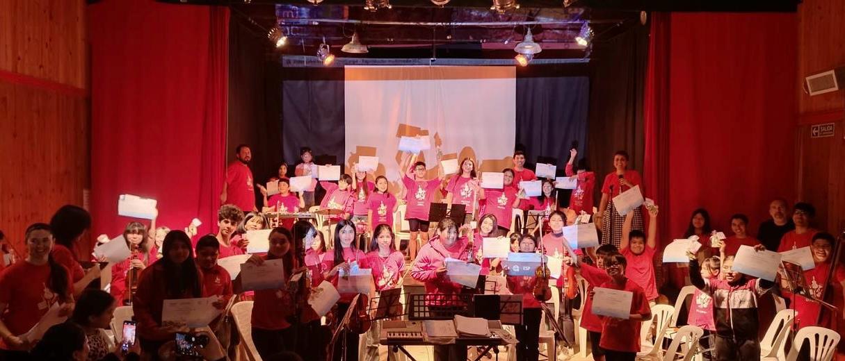 La Orquesta Infantil Municipal del barrio Pujol brindó su último concierto del año