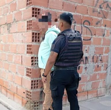 Incumplió el arresto domiciliario y fue detenido tras provocar disturbios en el barrio 630