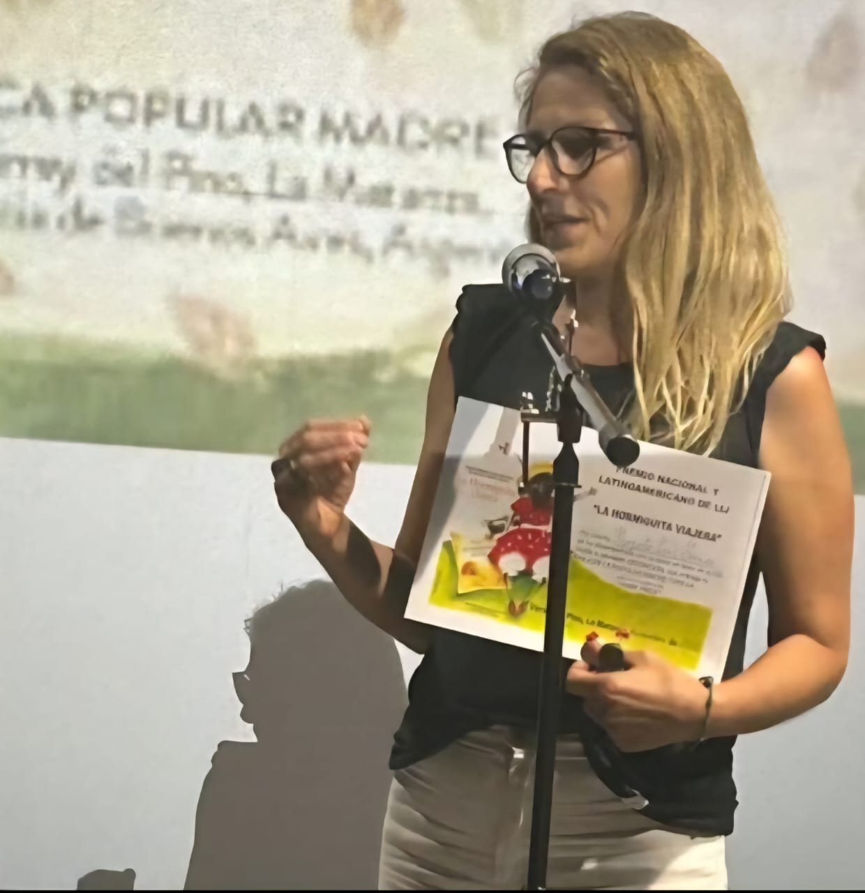 Desde Puerto Madryn al Congreso: premio nacional para la biblioteca del Hospital Ísola