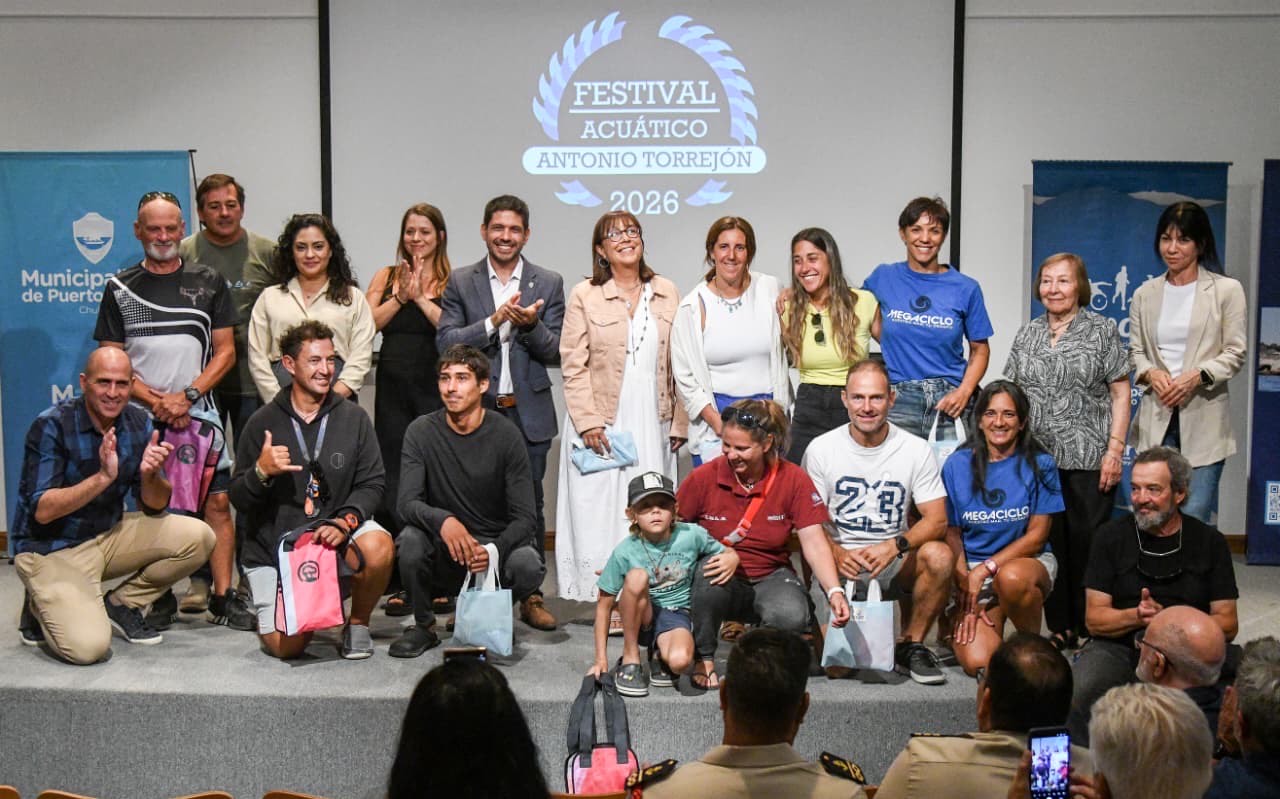 Puerto Madryn ya disfruta de la 7ª edición del Festival Acuático “Antonio Torrejón”
