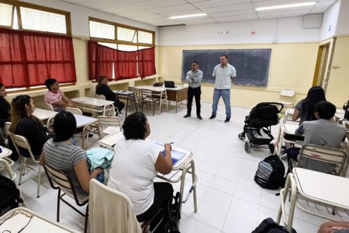 Abren las inscripciones para terminar el secundario en la Escuela Municipal de Jóvenes y Adultos