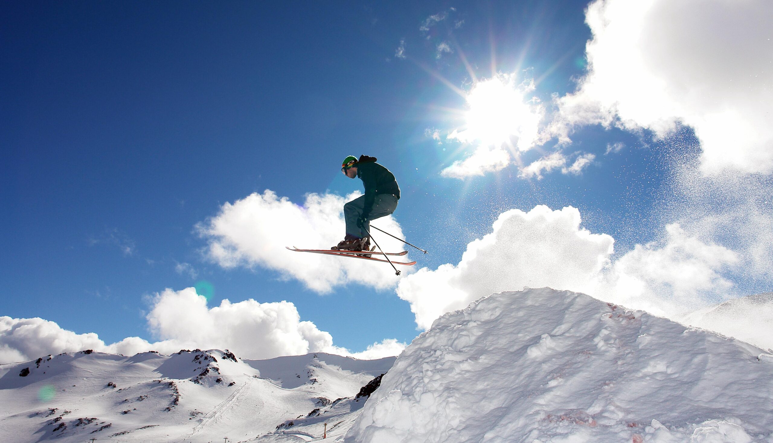 La Hoya inició una preventa exclusiva de pases de esquí para la Temporada de Nieve 2026