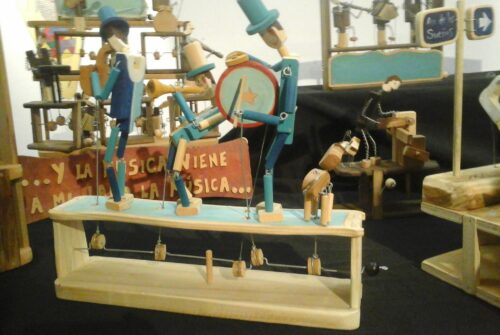 Invitan a taller de construcción de juguetes articulados