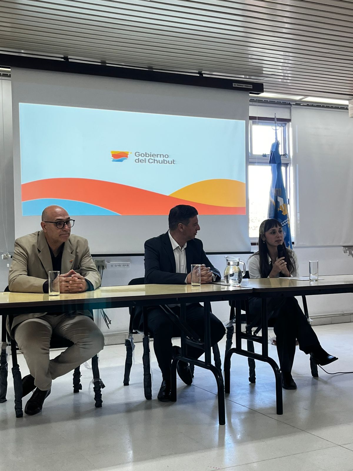 Provincia intensifica el trabajo para fortalecer estrategias de intervención con adolescentes