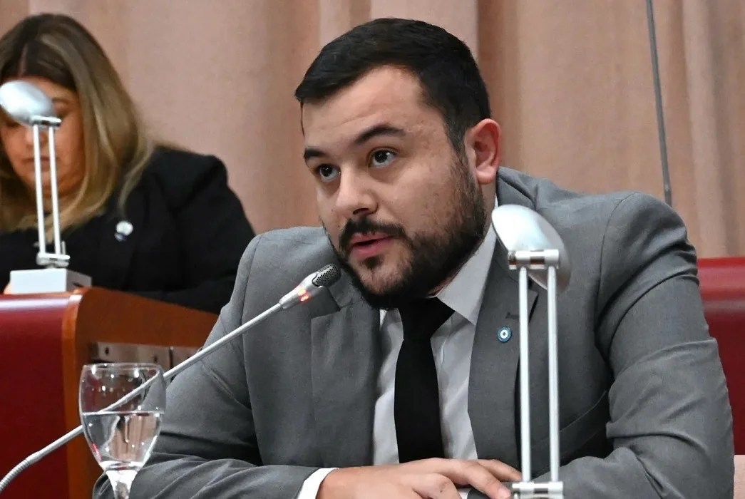 Fernández, lapidario con Treffinger: “Debería conocer su provincia antes de hablar”