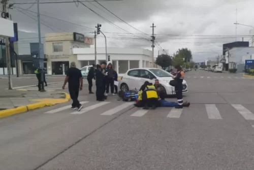 Motociclista lesionado en accidente de tránsito