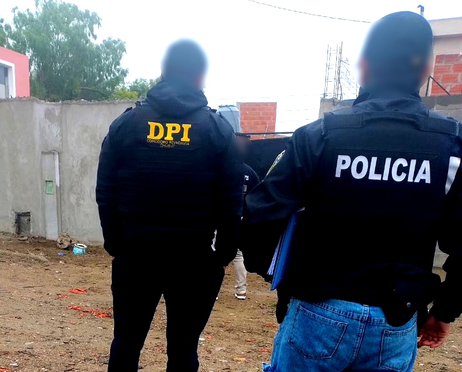 La Policía del Chubut secuestró armas de fuego y detuvo a dos personas