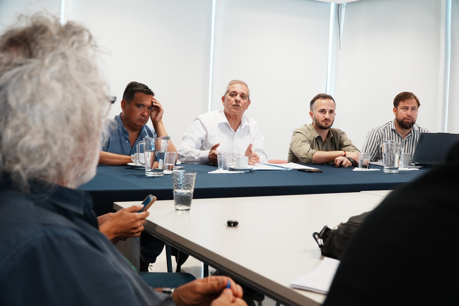Gobierno y gremios de auxiliares de la educación homologaron acuerdos