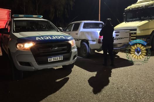 Interceptan camioneta cargada con guanacos faenados en Arroyo Verde