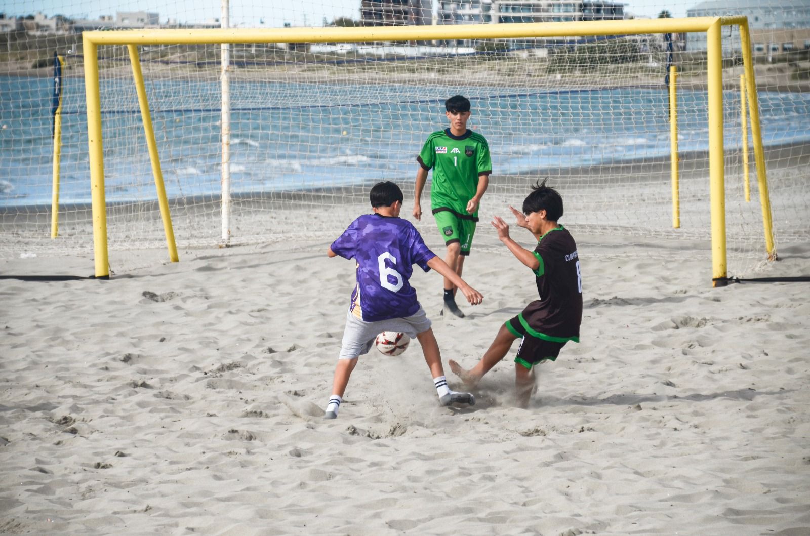 Se viene un nuevo torneo relámpago de fútbol playa