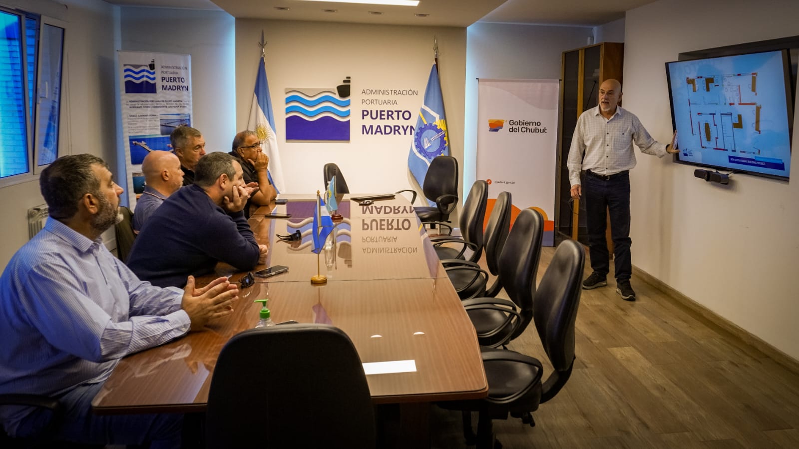 Chubut consolida el trabajo conjunto con el sector turístico