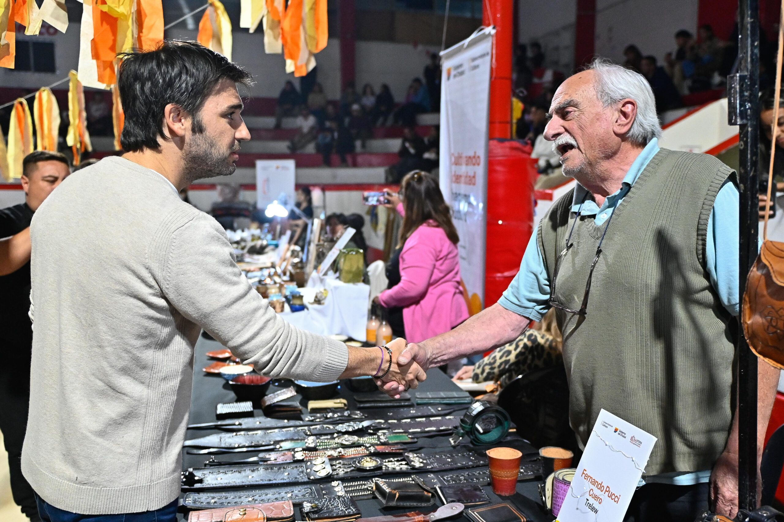 Torres acompañó el Telebingo N° 1.000 en Trelew