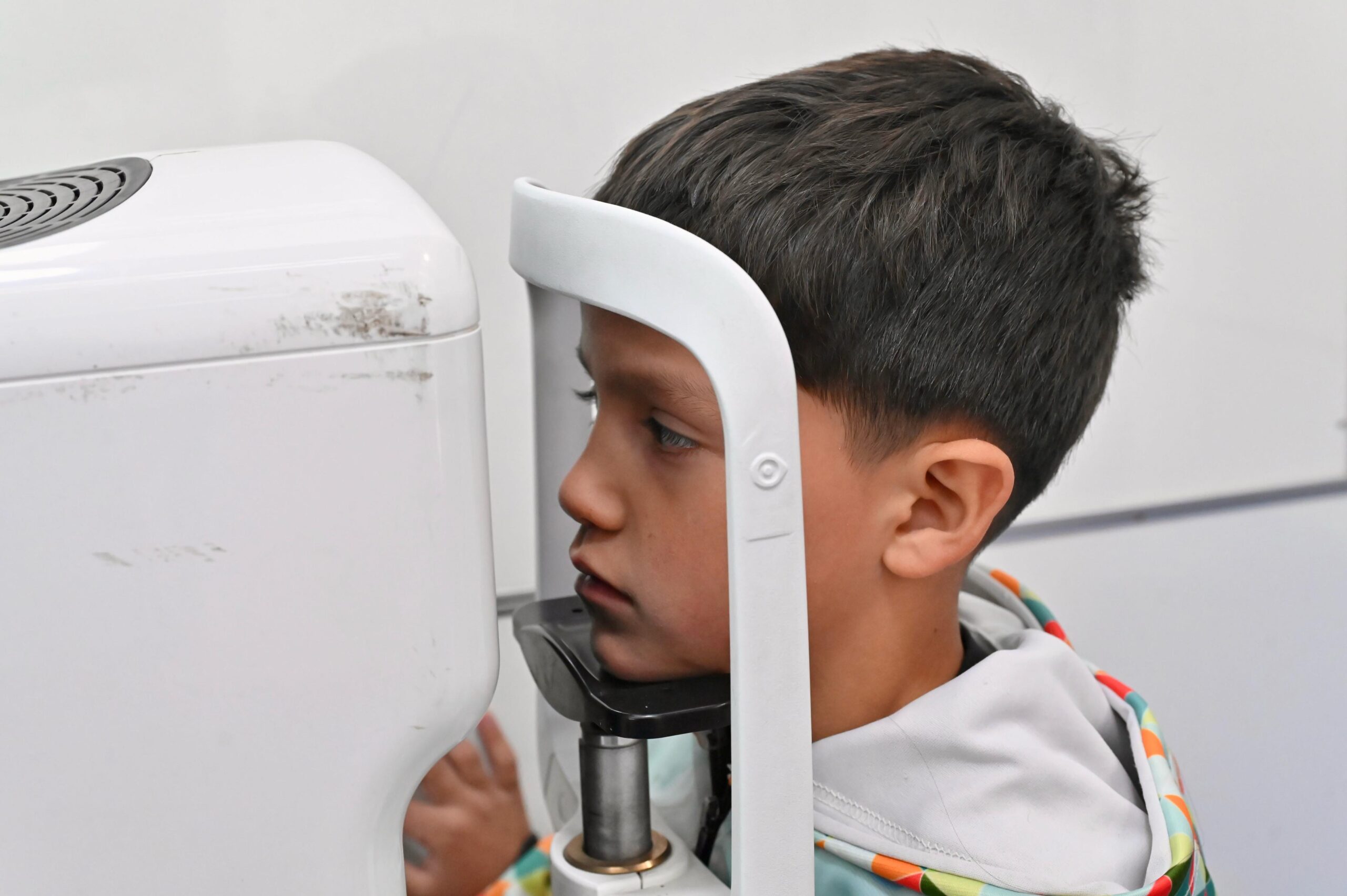 Chubut alcanzó el récord nacional de anteojos entregados a alumnos de escuelas de la provincia