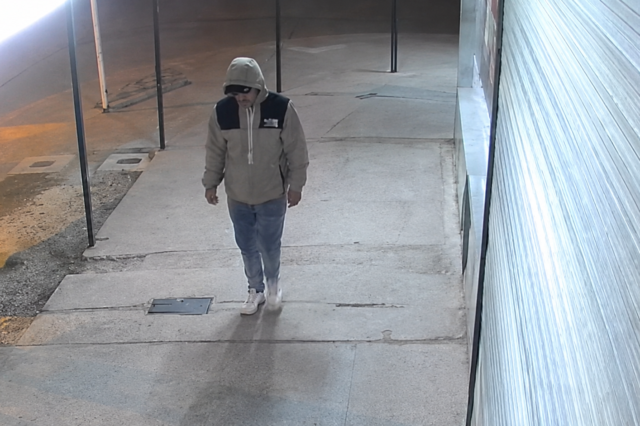 Más de 400 horas de cámaras y un detalle en la ceja permitieron identificar al acusado de un brutal apuñalamiento en Madryn