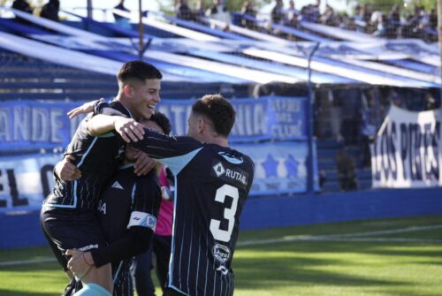 Brown estrenó técnico con triunfo