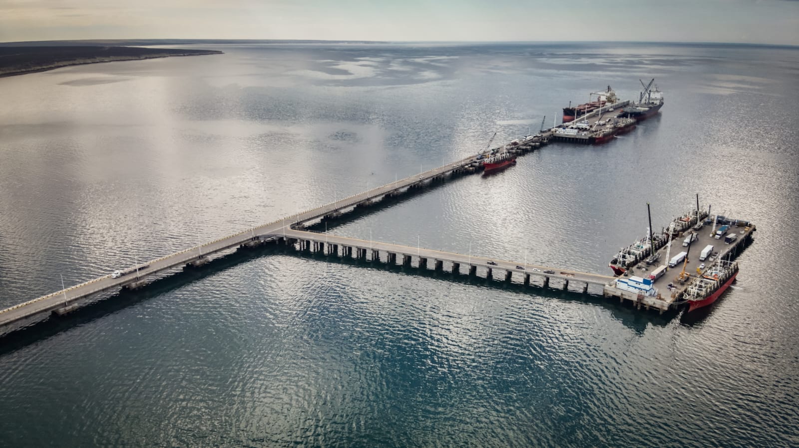 El Gobierno del Chubut adjudicó una obra clave para mejorar la operatividad del Muelle Almirante Storni de Puerto Madryn