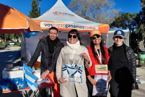 Lotería del Chubut intensifica la promoción en la Plaza San Martín