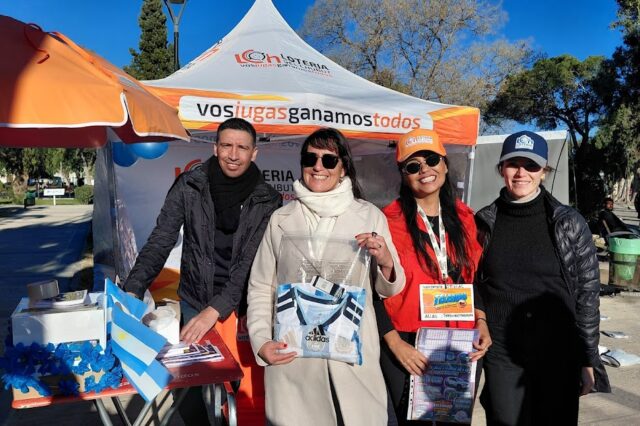 Lotería del Chubut intensifica la promoción en la Plaza San Martín