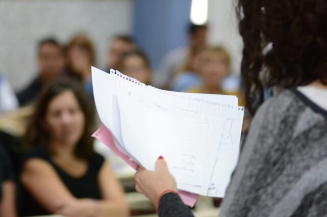 Docentes de Chubut sumarán puntaje por completar el ReNPE