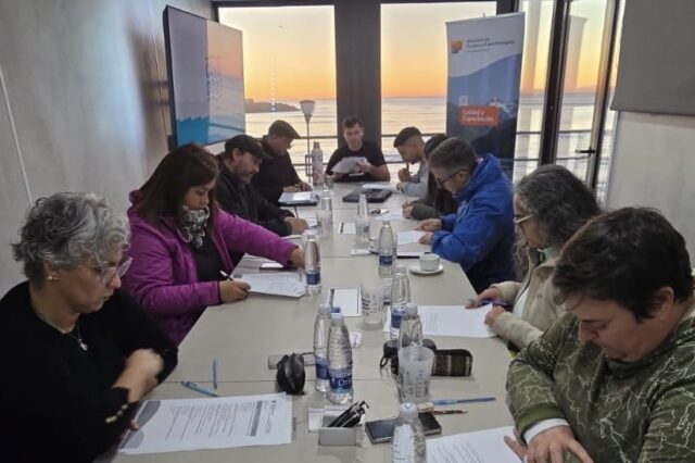 Más de 45 aspirantes rindieron la mesa de examen a idóneos en Turismo Aventura