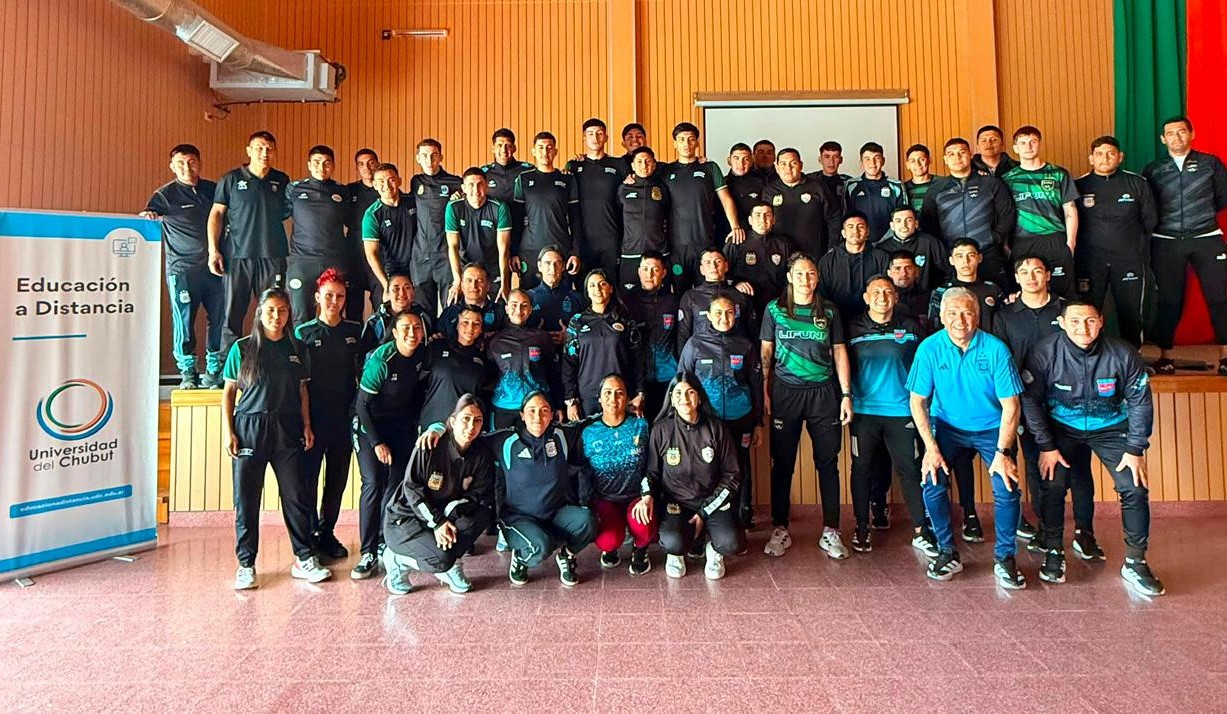 Más de 50 árbitros participaron en Madryn del tercer módulo del Curso de Árbitro Federal