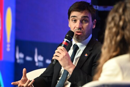 Torres destacó el potencial energético de Chubut y llamó a construir una agenda federal de desarrollo