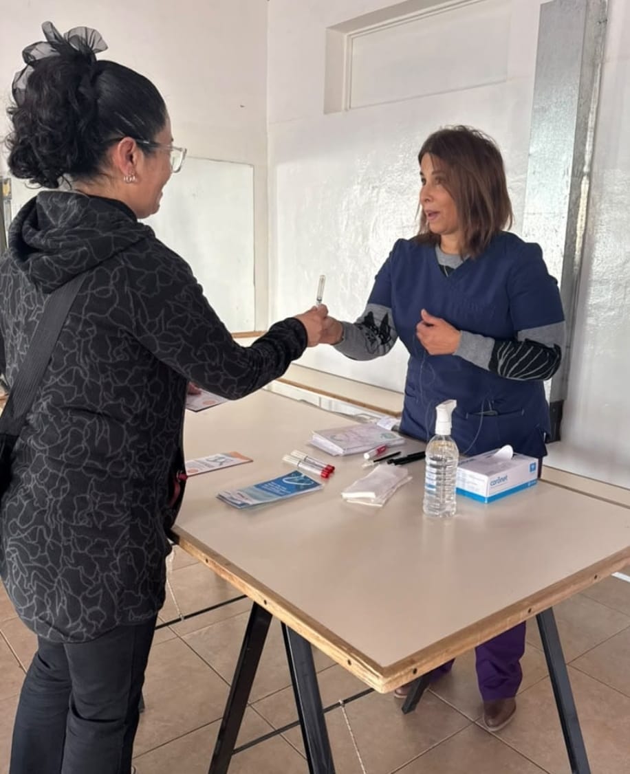 SEROS implementa en Puerto Madryn el programa de prevención del cáncer de cuello uterino mediante el Autotest de VPH