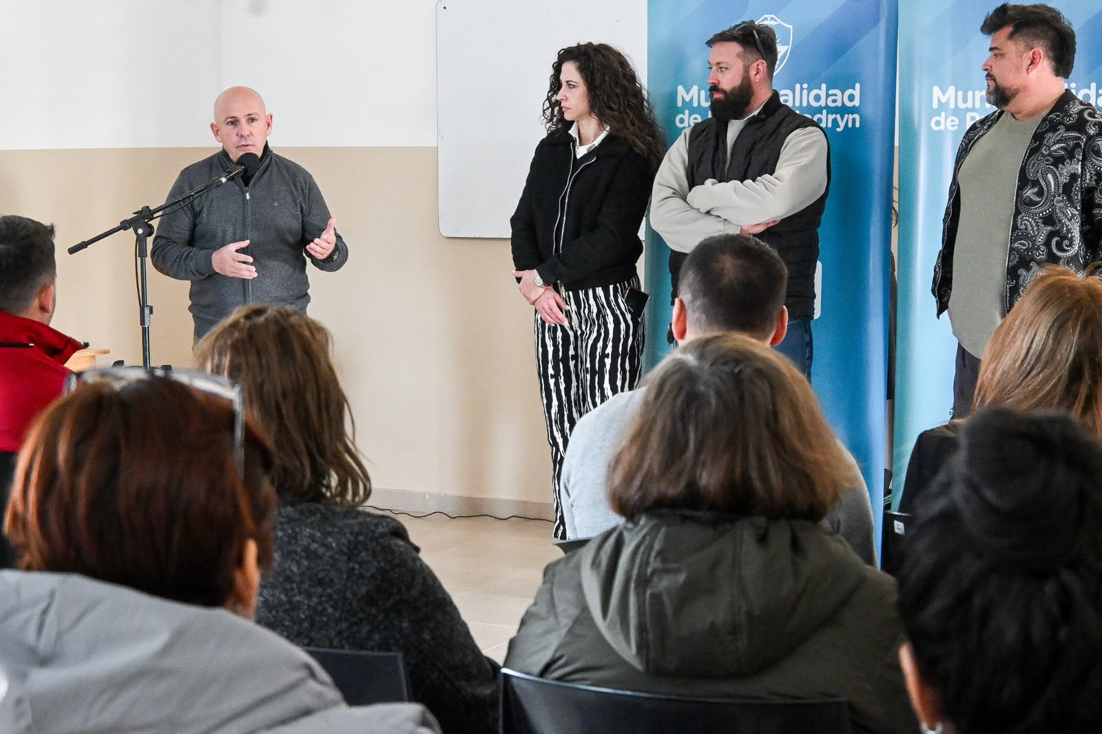 Casi 40 vecinos del barrio Solana fueron capacitados en RCP y uso del DEA
